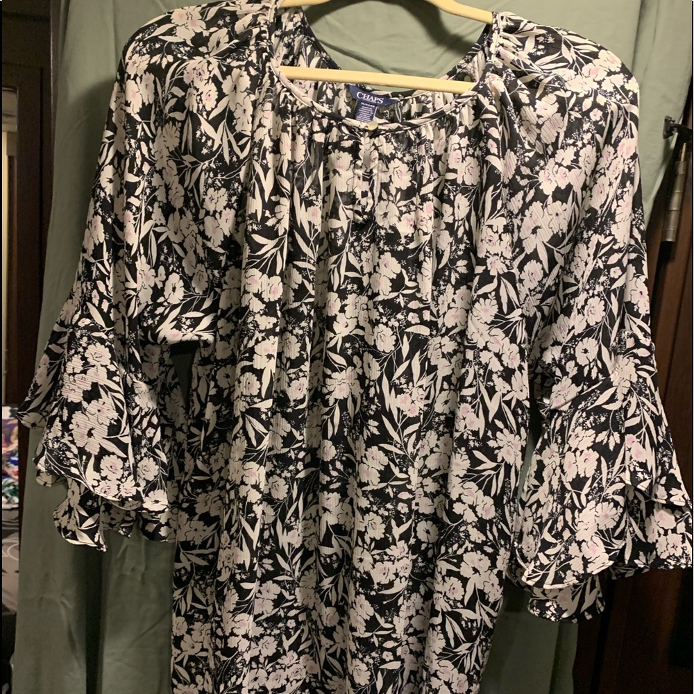 Pull over light weight blouse